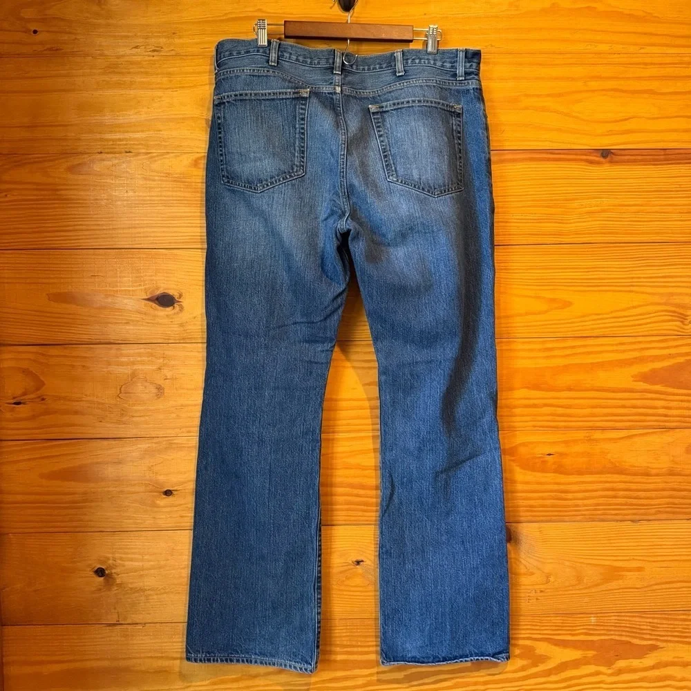 Cremieux Men’s Bootcut Denim Jeans 38x34